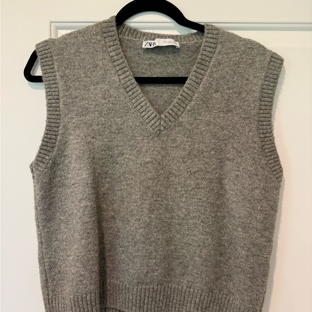ZaraGray V-Neck Sweater Vest